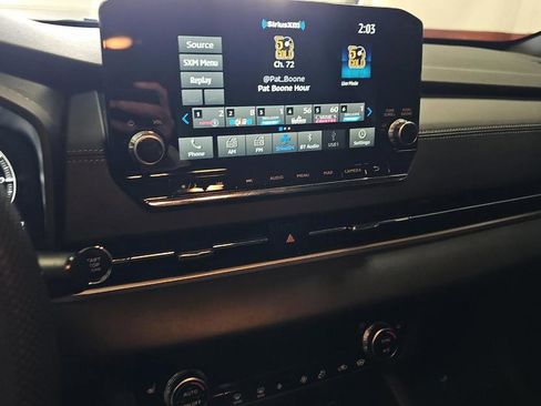 Used 2023 Mitsubishi Outlander SE Black Edition image 9