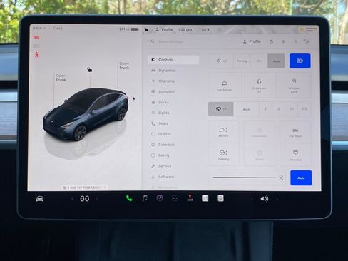 Used 2025 Tesla Model Y Long Range image 25