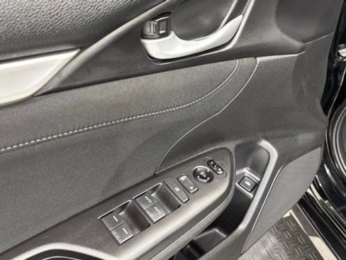 Used 2019 Honda Civic EX image 14