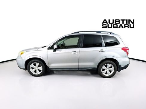 Used 2015 Subaru Forester 2.5i Premium AWD/4WD image 4