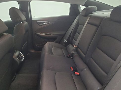 Used 2023 Chevrolet Malibu LT image 18