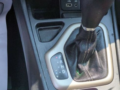 Used 2014 Jeep Cherokee Latitude FWD image 16