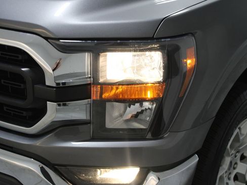 Used 2023 Ford F150 XLT image 52