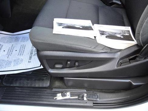 Used 2014 GMC Sierra 1500 SLE w/ SLE Value Package image 32