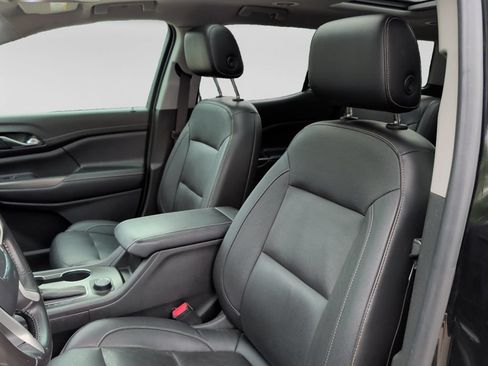 Used 2019 GMC Acadia SLT w/ Black Edition AWD/4WD image 17