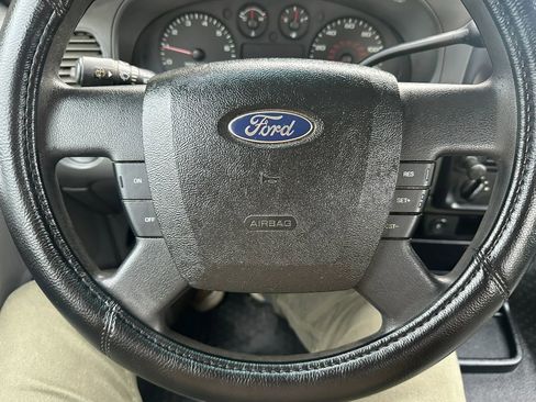 Used 2010 Ford Ranger XL RWD image 9