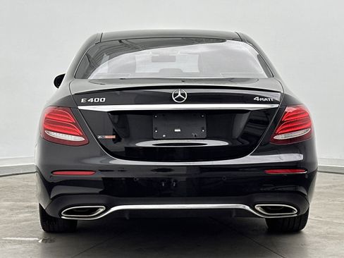 Used 2018 Mercedes-Benz E 400 4MATIC Sedan w/ Premium 1 Package image 8