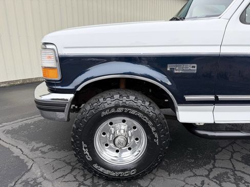 Used 1993 Ford F250 XLT 2dr 4WD Extended Cab LB HD image 58