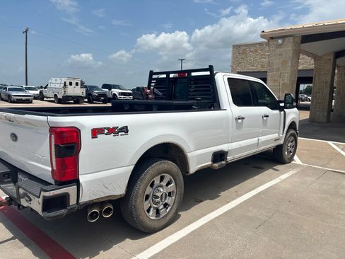 Used 2024 Ford F350 Lariat w/ Lariat Ultimate Package AWD/4WD image 5
