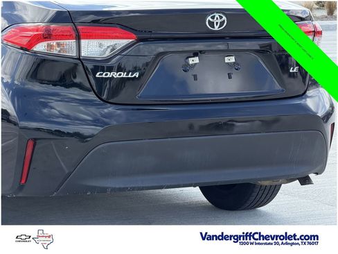 Used 2023 Toyota Corolla LE FWD image 6