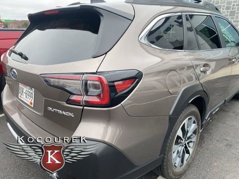 Used 2024 Subaru Outback Limited AWD/4WD image 4