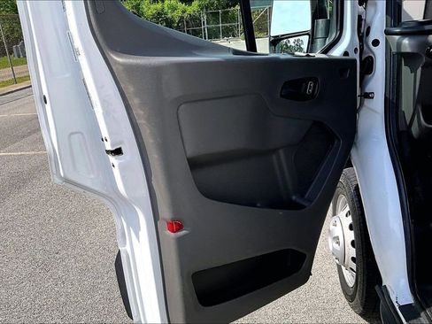 Certified 2023 Ford Transit 350 DRW RWD image 21