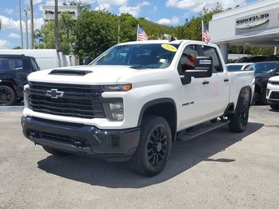 Used 2025 Chevrolet Silverado 2500 Custom w/ Custom Convenience Package