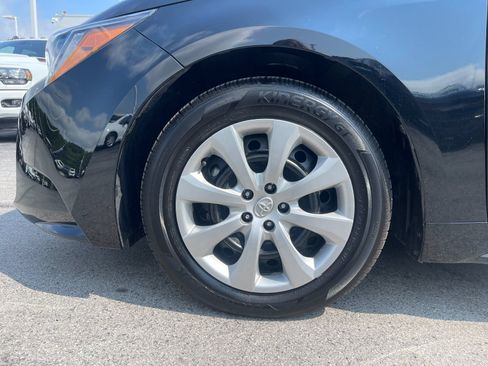Used 2026 Toyota Corolla LE FWD image 30