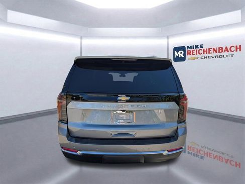 New 2026 Chevrolet Suburban LS image 5