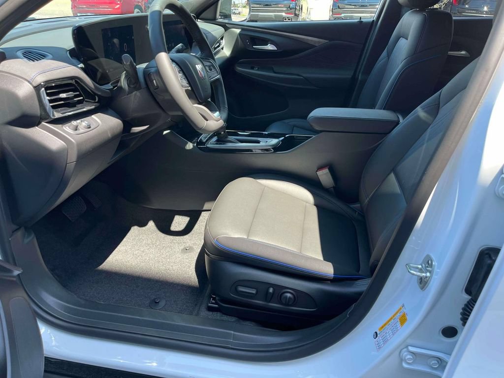 New 2026 Buick Envista Sport Touring w/ Convenience I Package FWD image 20