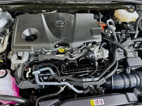 Certified 2025 Toyota Camry SE w/ Convenience Package FWD image 30
