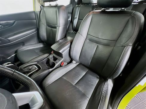 Used 2017 Nissan Rogue Sport SL w/ SL Premium Package image 20