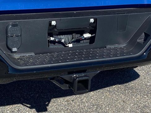 New 2026 Chevrolet Colorado Trail Boss AWD/4WD image 6