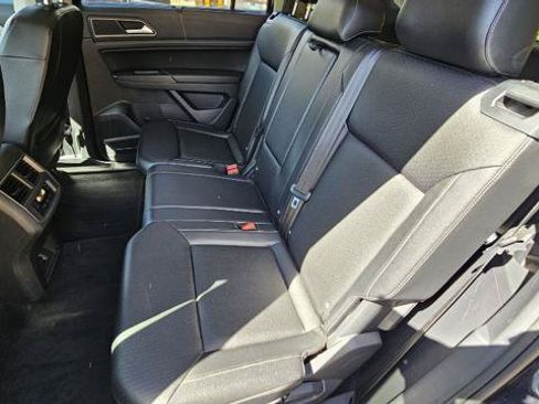 Used 2019 Volkswagen Atlas SE AWD/4WD image 30
