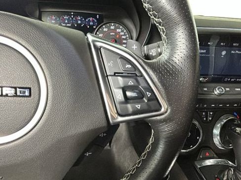 Used 2021 Chevrolet Camaro SS RWD image 23
