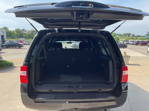 Used 2017 Ford Expedition EL XLT RWD image 11