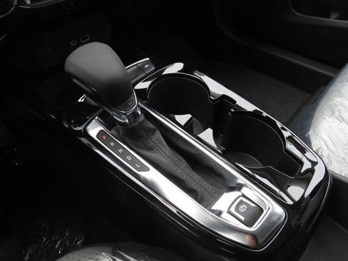 New 2026 Chevrolet Trax LT w/ Driver Confidence Package image 24