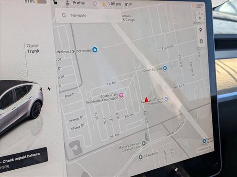 Used 2022 Tesla Model Y Long Range image 8