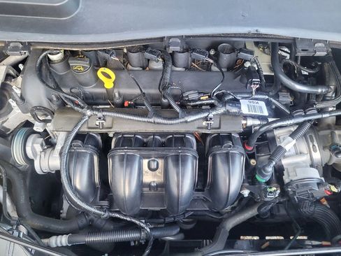 Used 2019 Ford Escape S image 30