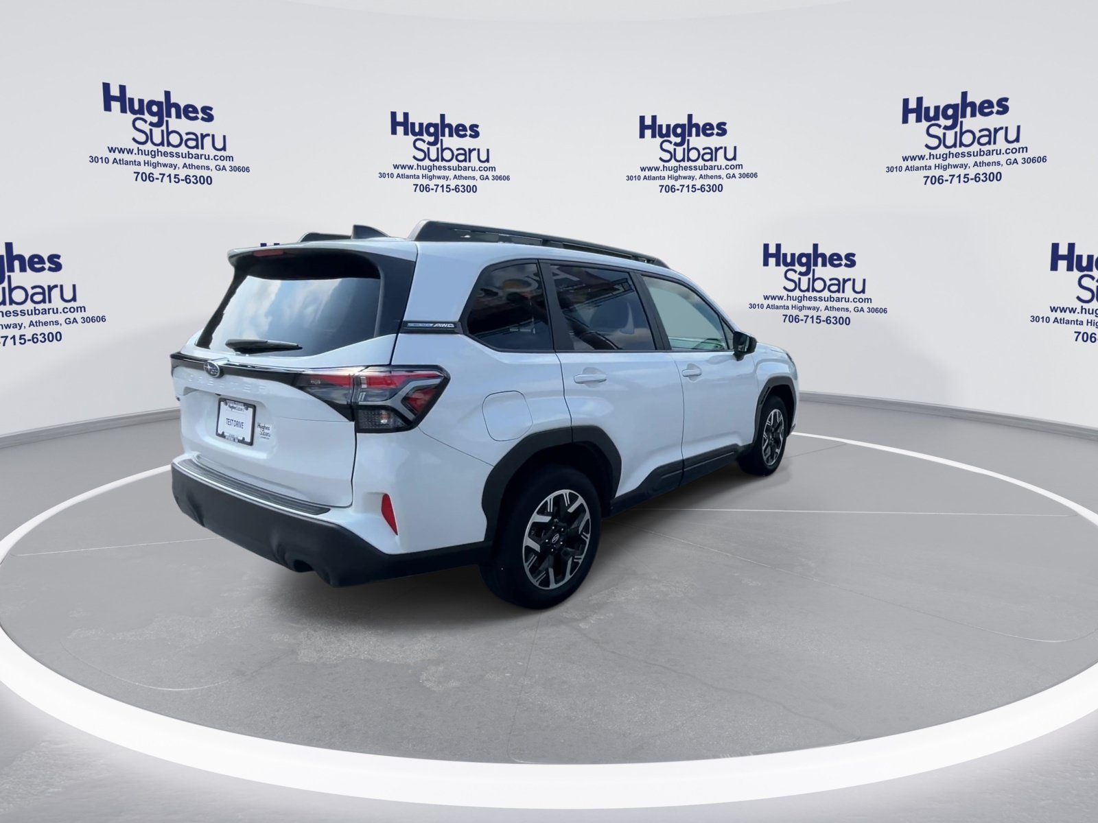 Certified 2025 Subaru Forester Premium AWD/4WD image 11