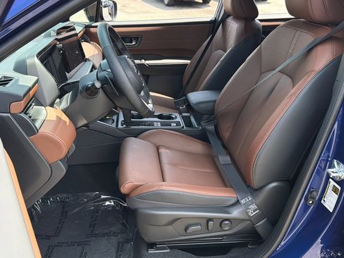 Certified 2026 Subaru Outback Touring AWD/4WD image 25