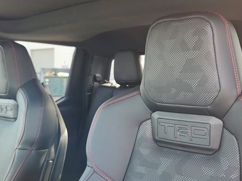 Used 2025 Toyota Tacoma TRD Pro image 9