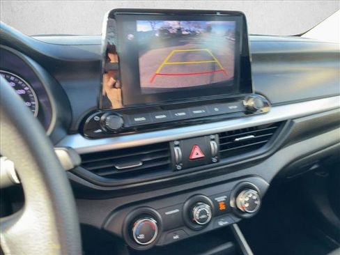 Used 2023 Kia Forte LXS image 14