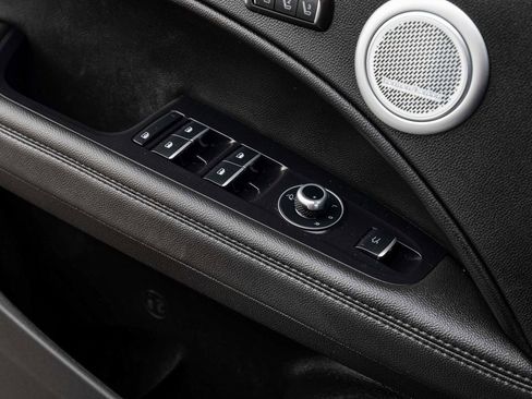 Used 2024 Alfa Romeo Stelvio Veloce image 12