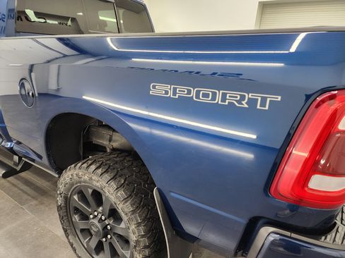 Used 2024 RAM 2500 Big Horn w/ Tech Package image 32