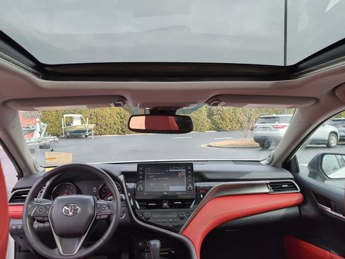 Used 2024 Toyota Camry XSE image 13