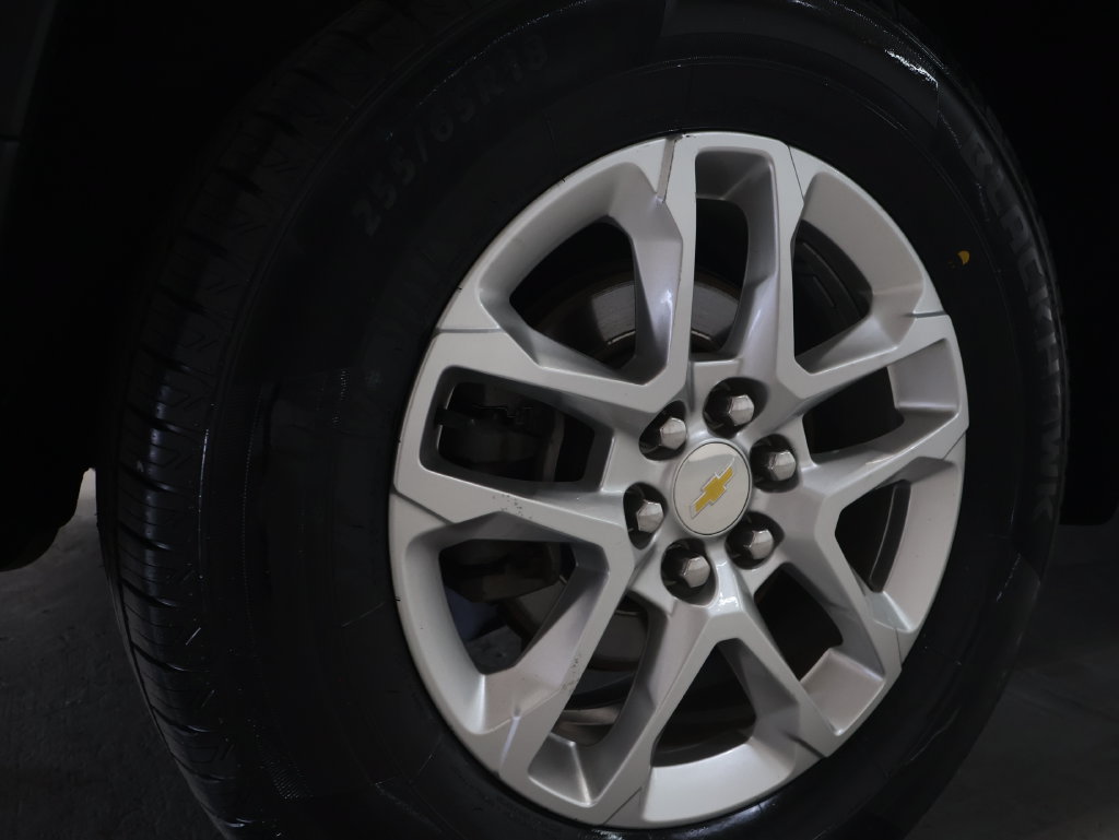 Used 2021 Chevrolet Traverse LT w/ LPO, Floor Liner Package AWD/4WD image 33