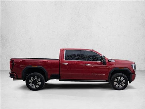 Used 2024 GMC Sierra 2500 Denali w/ Denali Reserve Package image 4