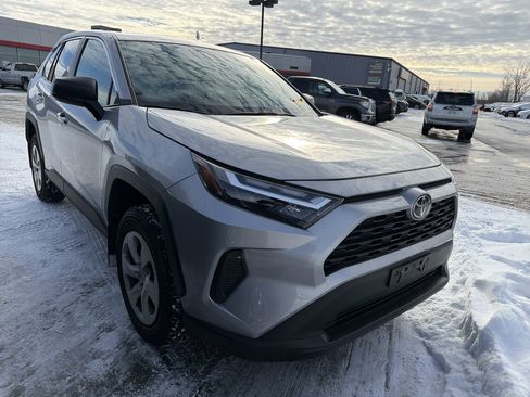 Used 2023 Toyota RAV4 LE image 2