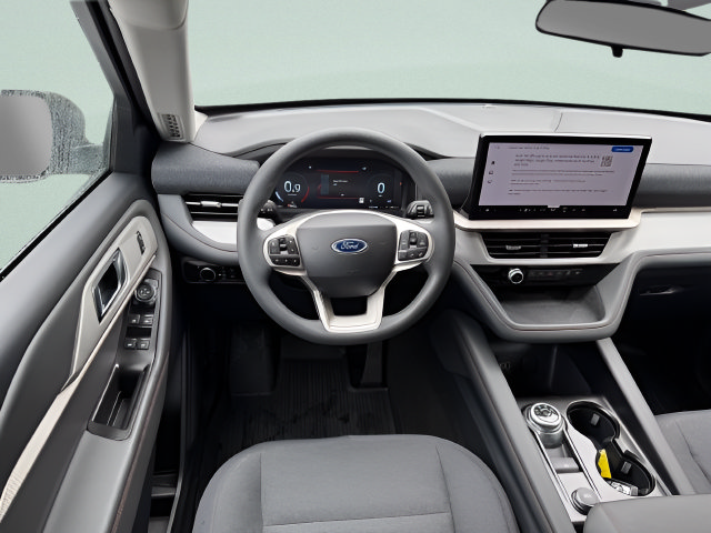 Used 2026 Ford Explorer Active AWD/4WD image 7