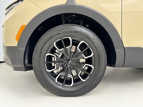 Used 2024 Hyundai Santa Cruz SEL AWD/4WD image 29