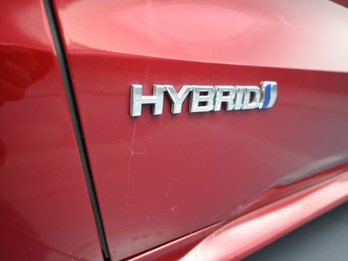 Used 2021 Toyota Sienna XLE image 90