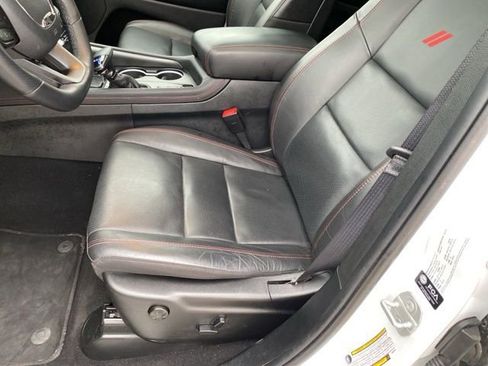 Used 2025 Dodge Durango R/T w/ Blacktop Package AWD/4WD image 19