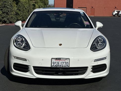 Used 2016 Porsche Panamera 4 image 6
