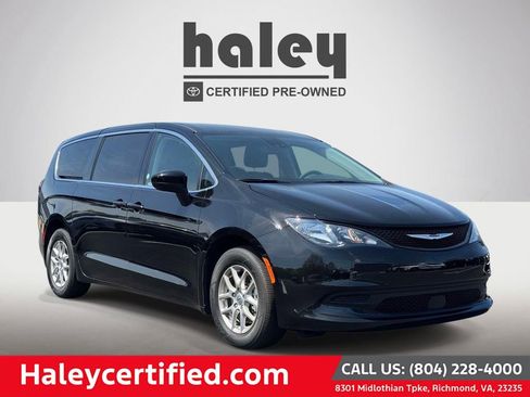 Used 2024 Chrysler Voyager LX FWD image 1