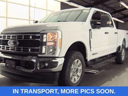 Used 2024 Ford F250 XLT w/ FX4 Off-Road Package AWD/4WD image 1