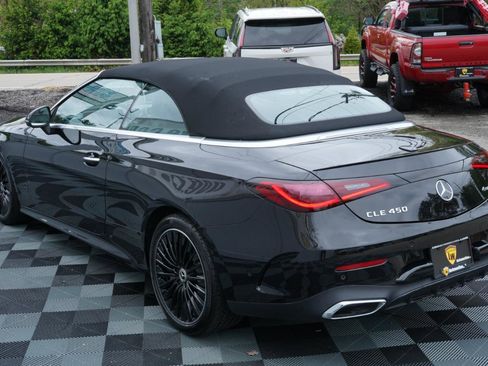 Used 2024 Mercedes-Benz CLE 450 4MATIC Cabriolet image 9