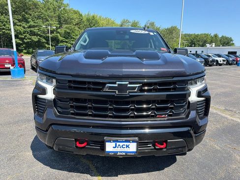 Used 2022 Chevrolet Silverado 1500 LT Trail Boss w/ Protection Package AWD/4WD image 2