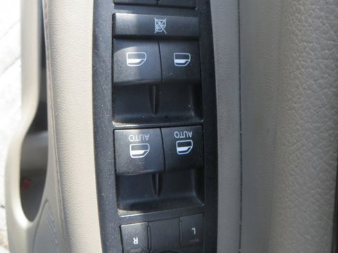 Used 2012 Jeep Grand Cherokee Laredo image 21