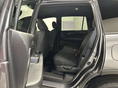 Used 2019 Honda Passport Sport image 31